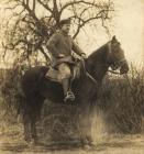 thumbs/1916..[ca.]_joseph-hollaender_soldier_horseback.png.jpg